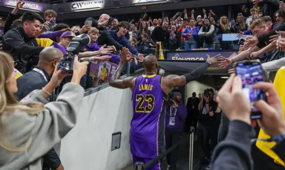 Los Angeles Lakers presentan un retorno para la próxima temporada de la NBA | Sporting News Argentina
