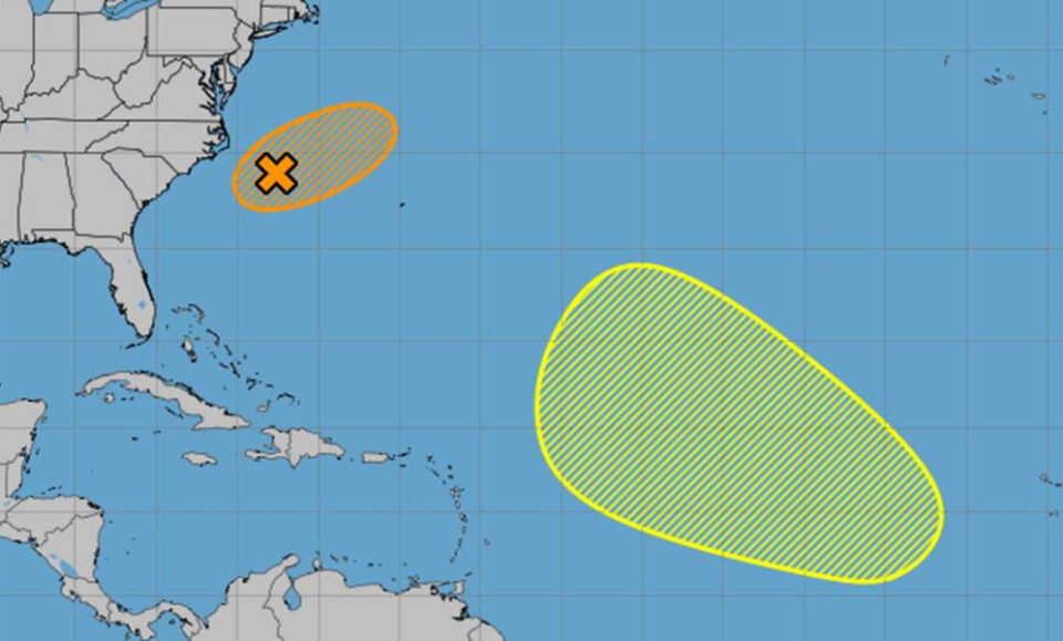 Hurricane Center rastrea 2 sistemas Atlantic que podrían desarrollarse