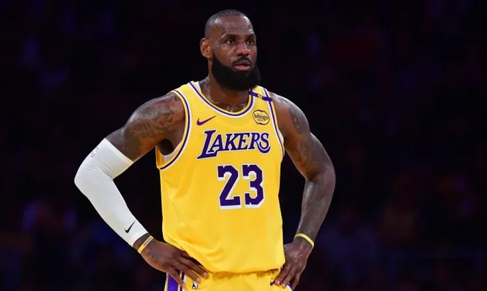 La razón por la que LeBron James no fue a la conferencia de prensa de Luka Doncic | Sporting News Argentina