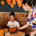 ¿Puedes manejar el calor? Luego dirígete al restaurante Royal Thai de Tampa