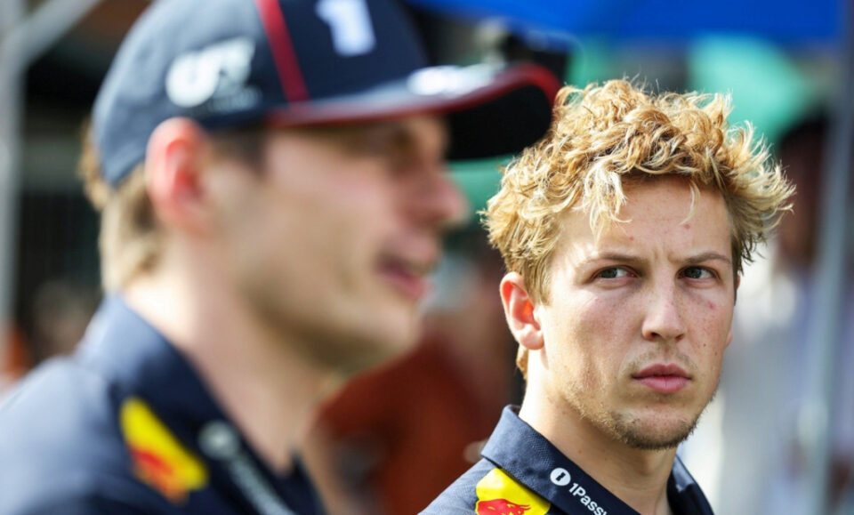 Comentarista de F1 califica de «indignante» que Lawson supere a Verstappen