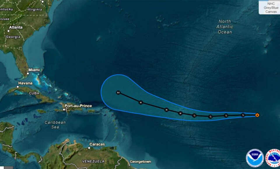 La tormenta tropical Erin podría ser un gran huracán el fin de semana, dice NHC
