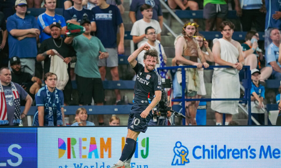 Anders Dreyer, el novato que pisa fuerte en la MLS: más contribuciones que Vela en su primer año