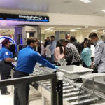 Pasajera arrestada por entrar en zona restringida del aeropuerto de Miami