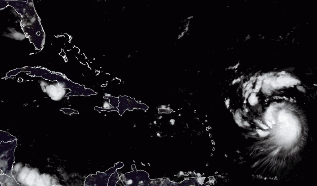 Se espera que el huracán Erin se convierta en una tormenta de categoría 4
