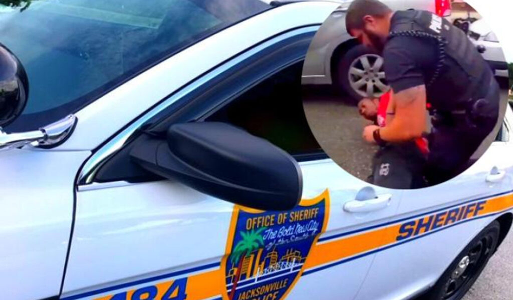 Absuelven al agente de Jacksonville que fue grabado golpeando a un conductor
