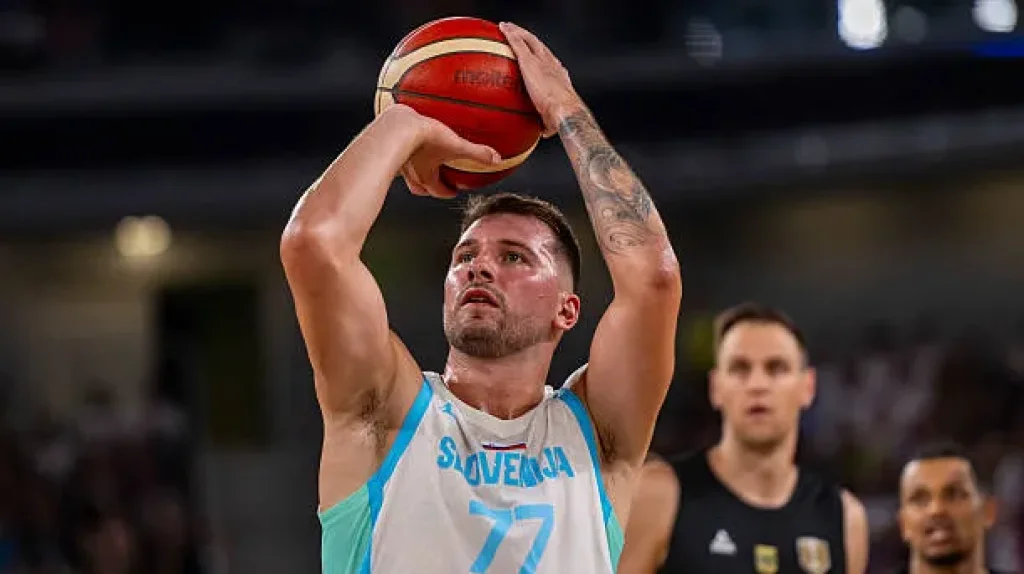 Alerta en Lakers: Luka Doncic preocupa tras lesión con Eslovenia rumbo al EuroBasket 2025 | Sporting News Argentina