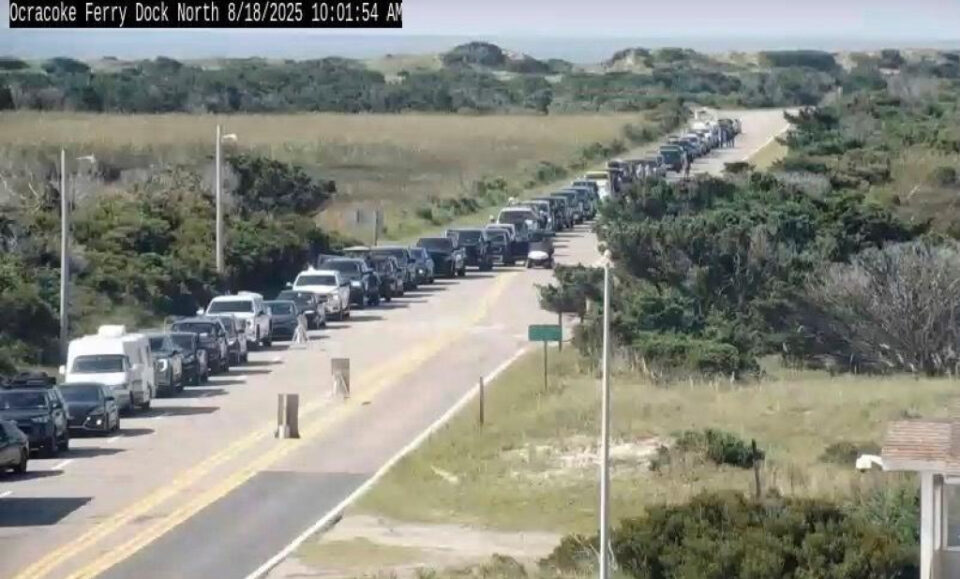 Qué saber sobre el poderoso huracán Erin mientras se dirige hacia la costa este de los Estados Unidos