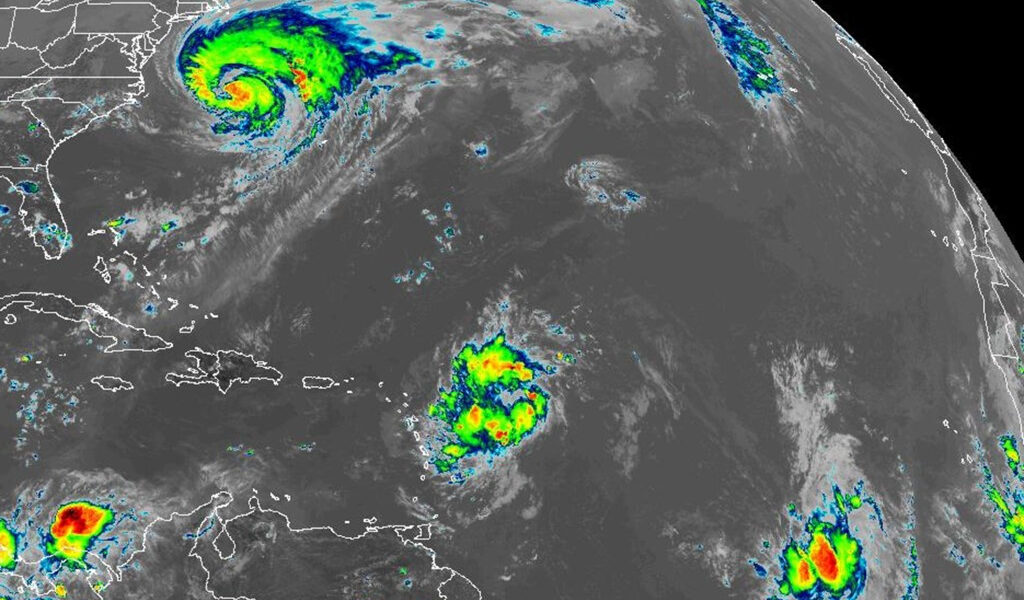 El huracán Erin se apaga de nosotros, ya que NHC rastrea 3 sistemas del Atlántico más