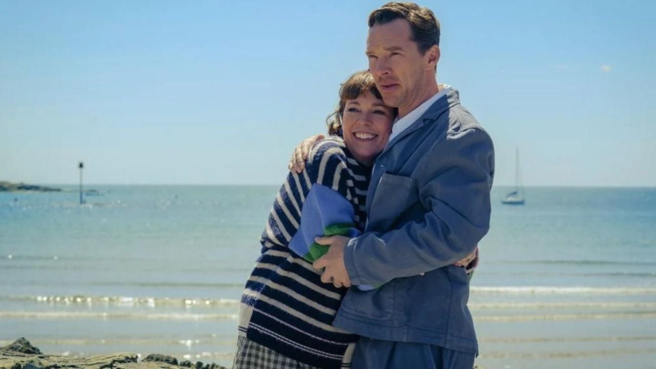 Benedict Cumberbatch y Olivia Colman en 'Los Rose'