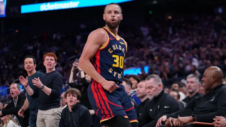 Guardia de Golden State Warriors Stephen Curry
