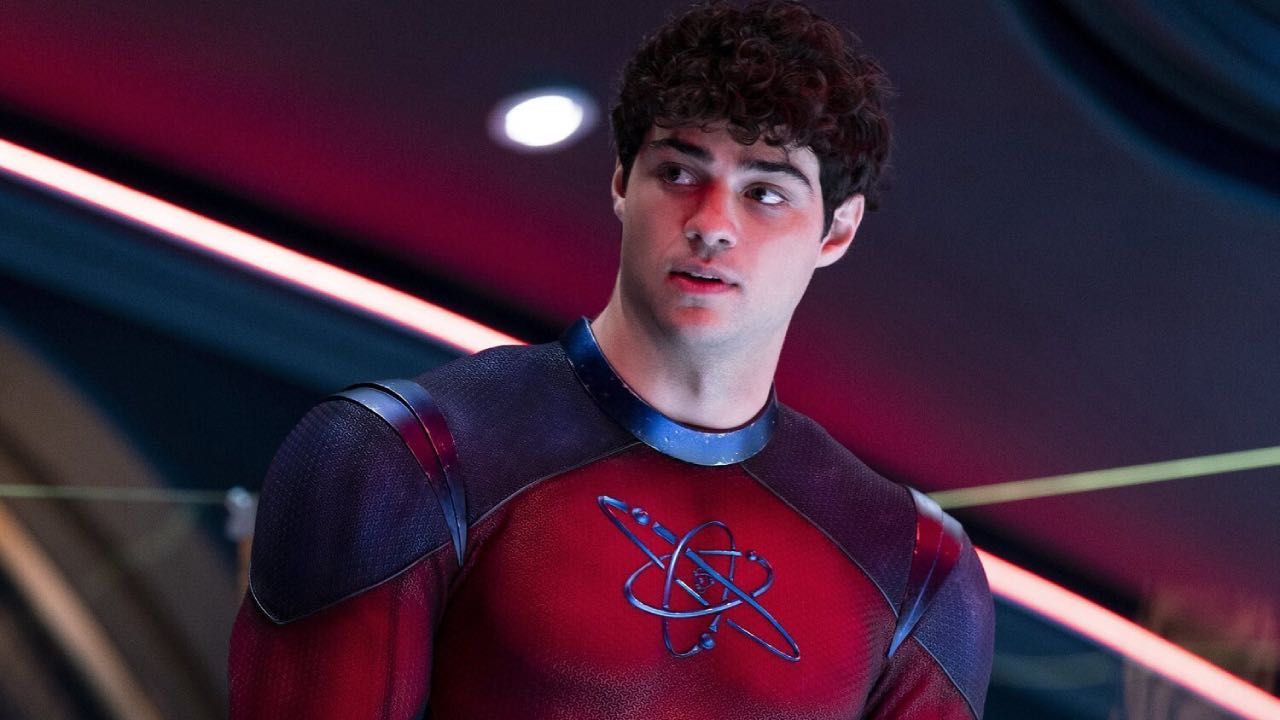 Noah Centineo como Ato Smasher en 'Black Adam'