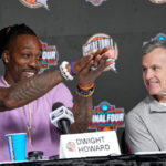 Bianchi: Magic tiene dos ingresos del Salón de la Fama: Dwight Howard y, um, Billy Donovan