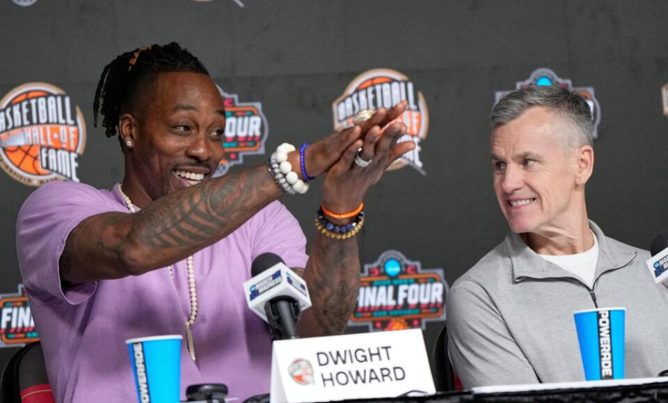 Bianchi: Magic tiene dos ingresos del Salón de la Fama: Dwight Howard y, um, Billy Donovan