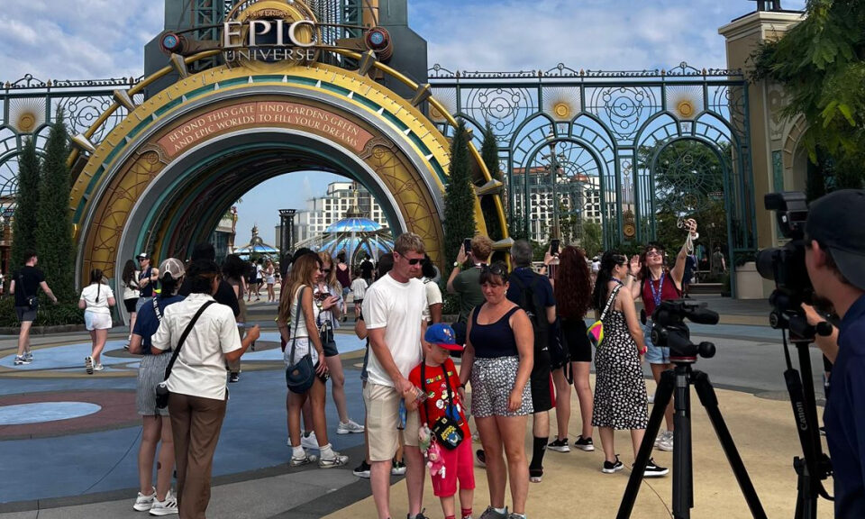 Universal Destinations & Experiences: Epic Universe impulsa ventas y fideliza a los pasajeros en Orlando
