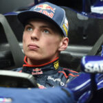 La aventura de Verstappen en Nordschleife evoca su histórico debut en la F1 en Suzuka