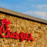 Chick-fil-A lanza serie ‘Play it Forward’: un programa de juegos para la familia