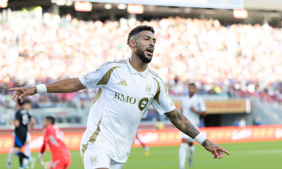 Denis Bouanga desafía a la historia en la MLS y LAFC