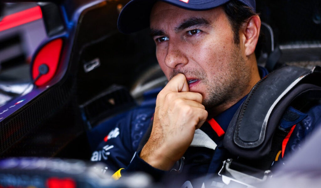 Briatore admite que habló con Checo Pérez para explorar la opción de Alpine