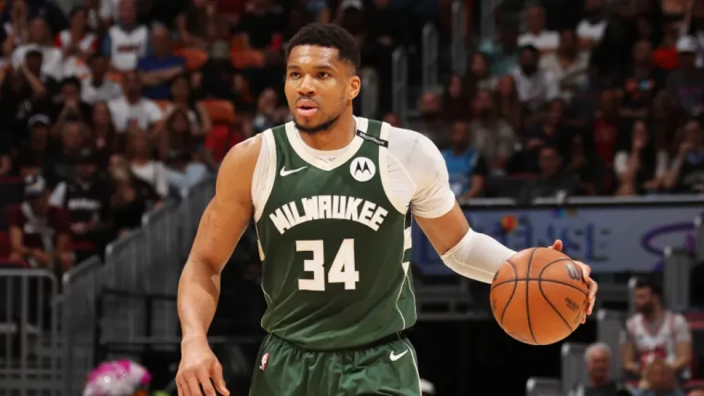 Por qué los Bucks necesitarán aun más de Giannis Antetokounmpo en la próxima temporada | Sporting News Argentina