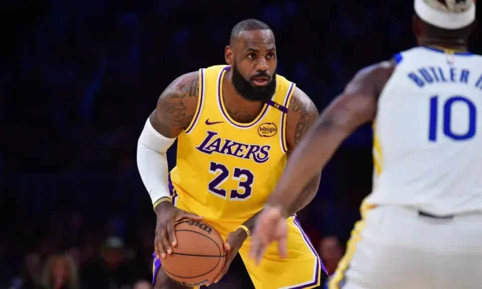 Lo último que se sabe del futuro de LeBron James en los Lakers | Sporting News Argentina