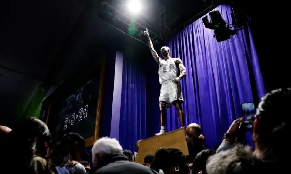 Cómo vivió LeBron James el partido en el que Kobe Bryant anotó 81 puntos ante los Raptors | Sporting News Argentina