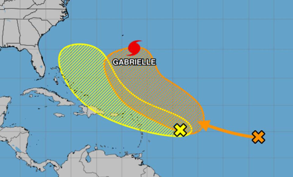 El huracán Gabrielle se intensifica, mientras que NHC rastrea 2 más sistemas del Atlántico