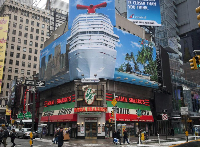 Juez Reglas Carnival Corp. negligente en la caída del pasajero
