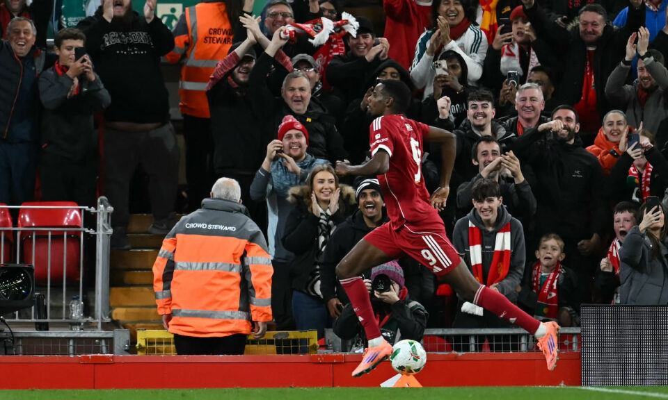 Isak marca, Ekitike la lía