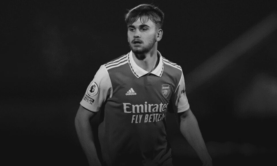 Billy Vigar, canterano del Arsenal, fallece tras un golpe en un partido