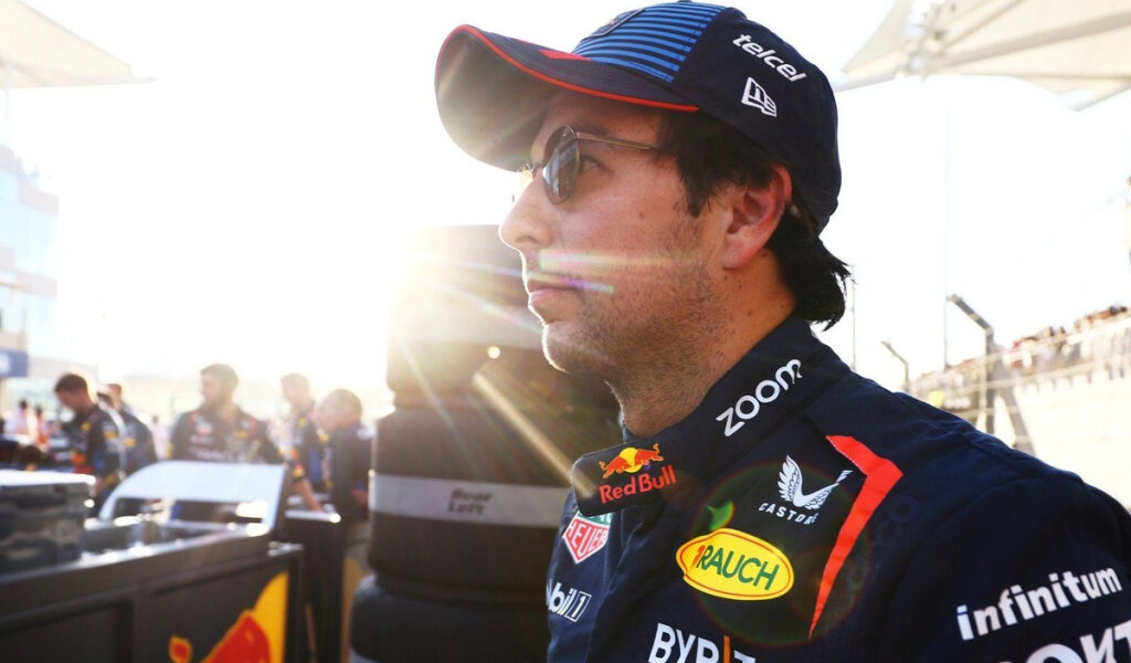VIDEO: Sergio Pérez prueba el simulador de Cadillac F1