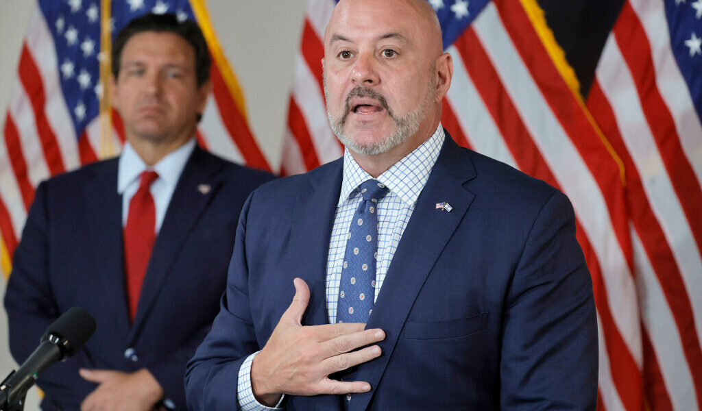 MAXWELL: El ridículo equipo de Dogle de Florida ignora el aumento de impuestos de Seminole de $ 60 millones