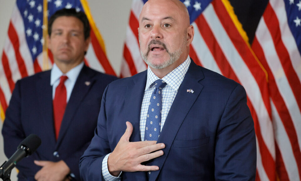 MAXWELL: El ridículo equipo de Dogle de Florida ignora el aumento de impuestos de Seminole de $ 60 millones