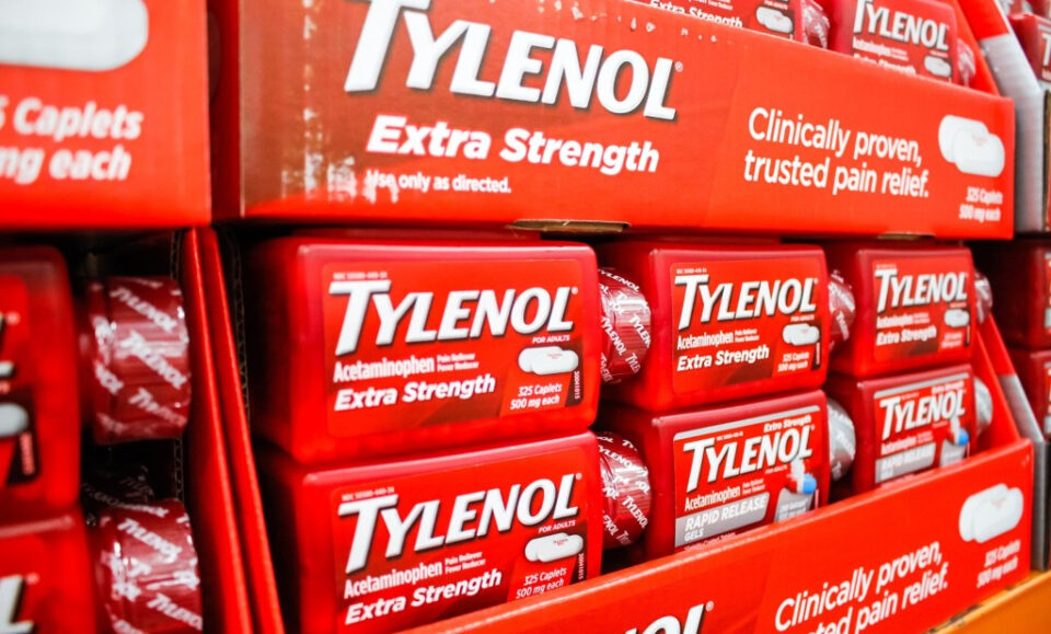 Editorial: No confíes en ‘Doctor Trump’ sobre el uso de Tylenol