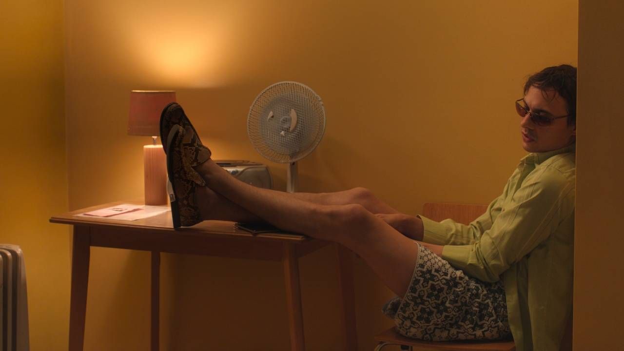 Frank Dillane como Mike en 'Urchin'