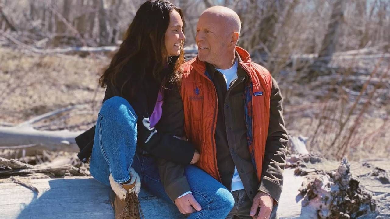 Emma Heming Willis junto a Bruce Willis