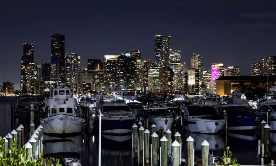 Esta ciudad de Florida es la más cara del país para cenar, dice Study