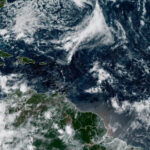 Una perturbación tropical podría llevar fuertes lluvias a Florida el fin de semana | CNN