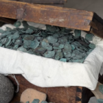 Buzos encuentran $US 1 millón en monedas de oro y plata de naufragio español en la ‘Costa del Tesoro’ de Florida | CNN