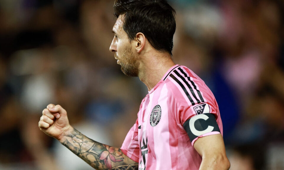 El Video viral con una de las cosas que solo Messi puede hacer