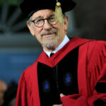 Spielberg llevaba ya más de 30 años haciendo películas, pero se metió igualmente a estudiar cine: su trabajo final fue una de sus obras maestras