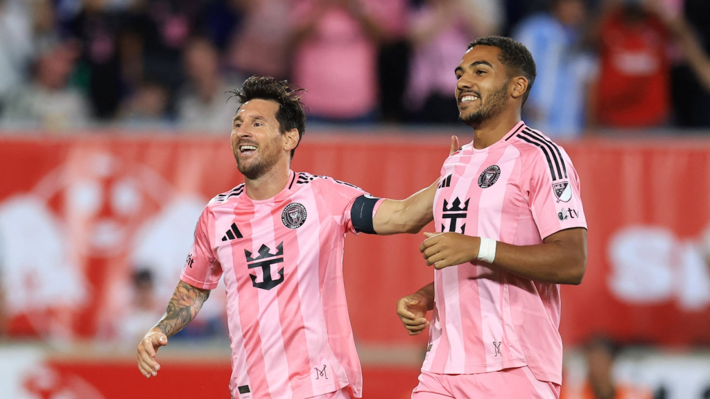 Yannick Bright: “Siempre he aprendido de Sergio Busquets”