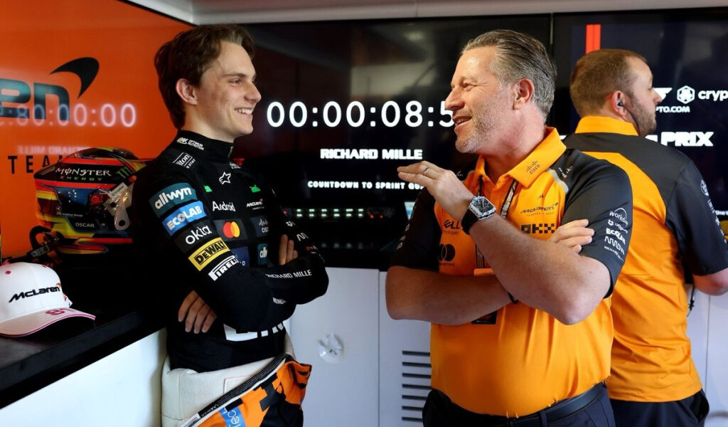 Brown responde a la «absurda» afirmación de Palou sobre el fichaje de Óscar Piastri