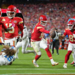 Resumen Chiefs vs. Lions: Patrick Mahomes regresa a la contienda por el Super Bowl con poderosa victoria en horario estelar