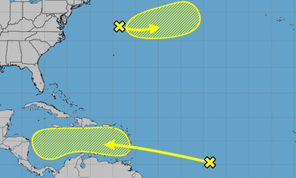El centro de huracanes rastrea 2 sistemas con posibilidades de desarrollarse