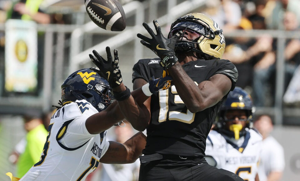 UCF rompe racha de derrotas con victoria sobre Virginia Occidental