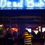 El Dead Bob’s de San Petersburgo se mueve, pero no muy lejos