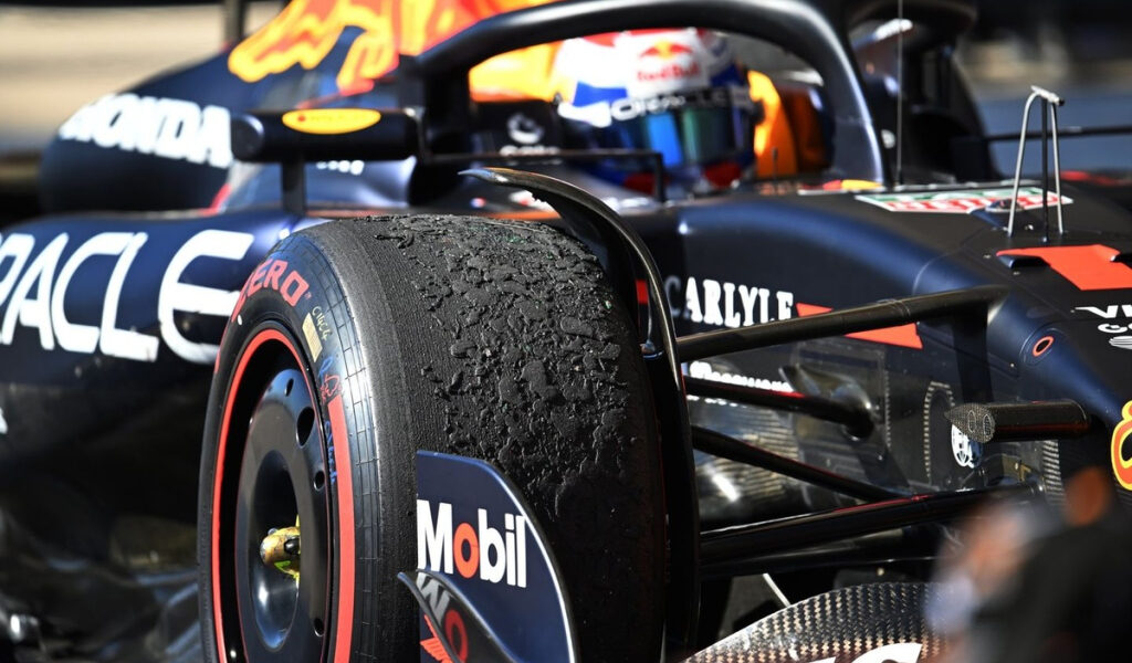 Red Bull trae mejoras a México para reforzar la pelea de Verstappen por el título