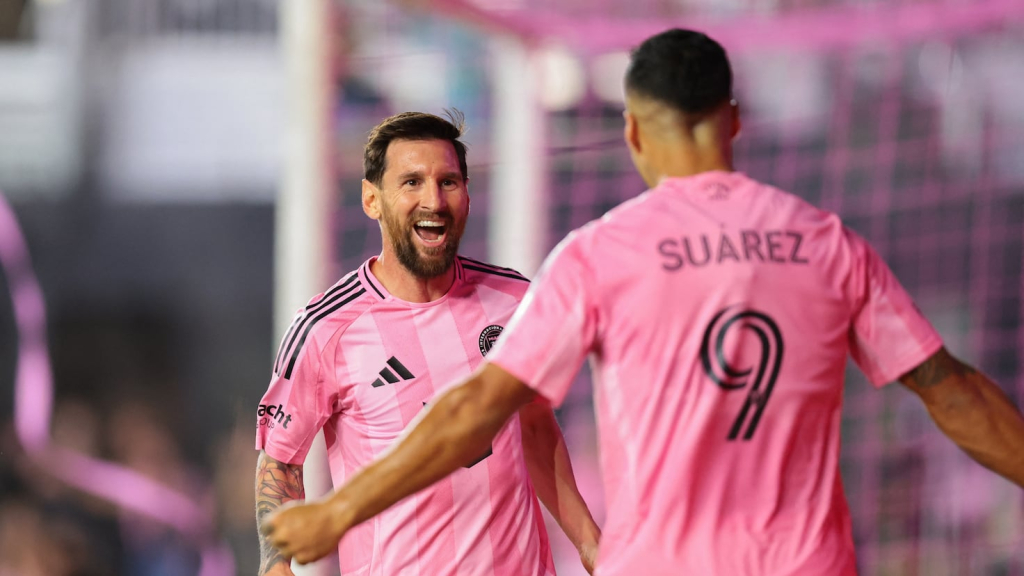 La semana de Lionel Messi: Renovación, Playoffs y Botín
