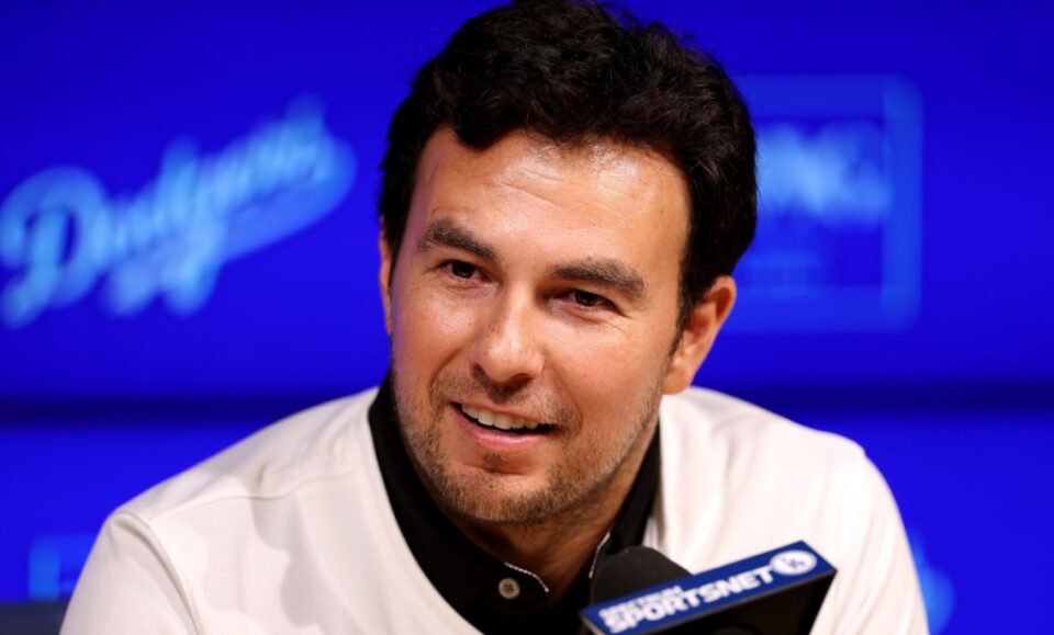 El dardo de Checo Pérez: «No has estado diciendo tanto de los actuales pilotos de Red Bull»